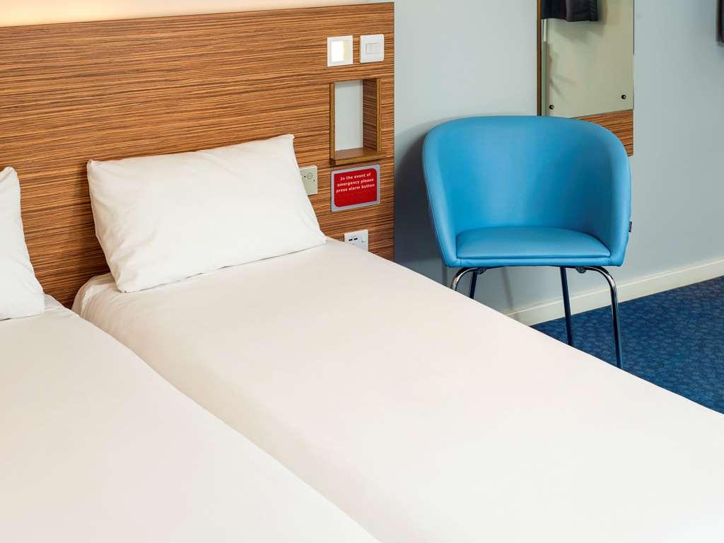Ibis Budget West Thurrock Grays Room photo